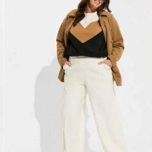 Torrid Studio Pull-On Wide Leg Refined Crepe High-Rise Pant Trouser Cream Size 3